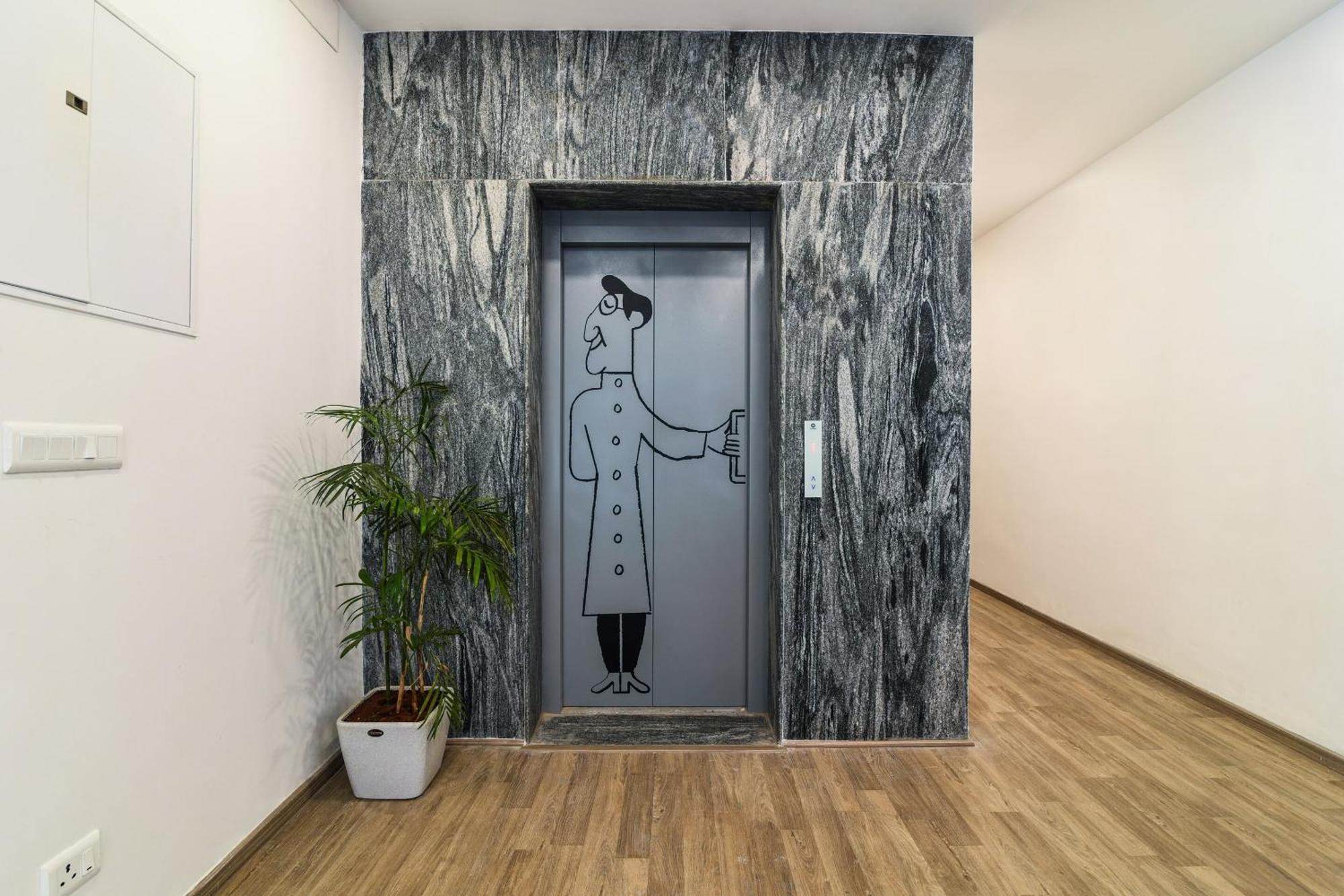 Super Townhouse Xotel チェンナイ エクステリア 写真