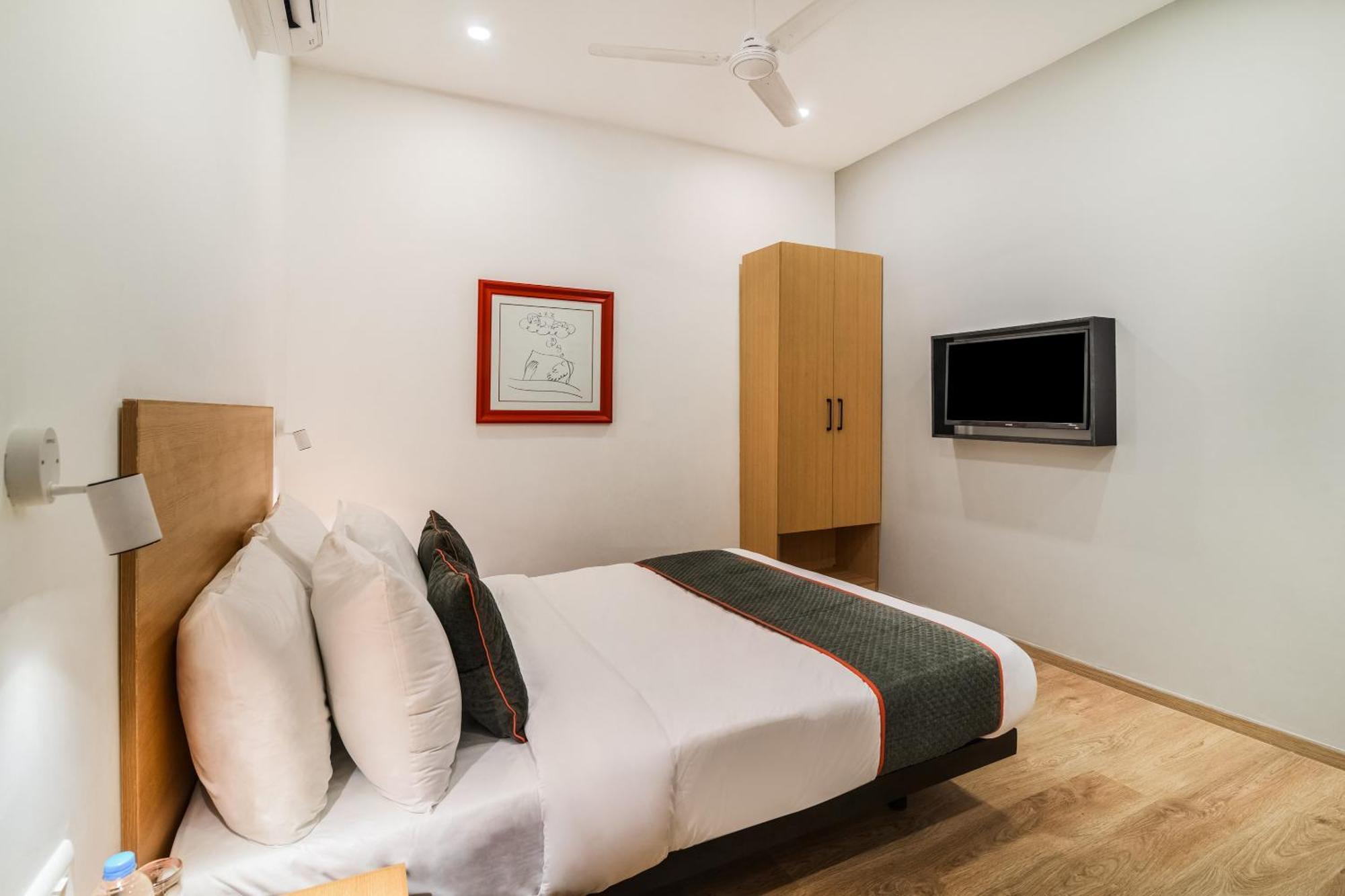 Super Townhouse Xotel チェンナイ エクステリア 写真