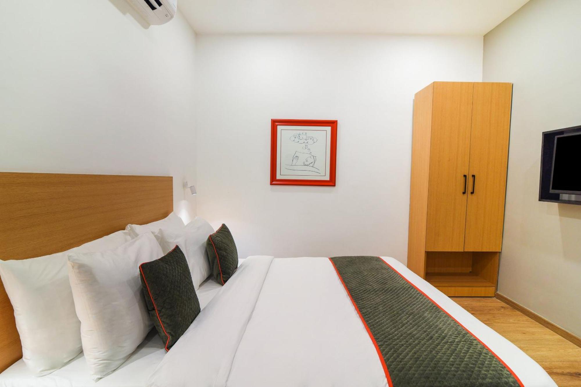 Super Townhouse Xotel チェンナイ エクステリア 写真