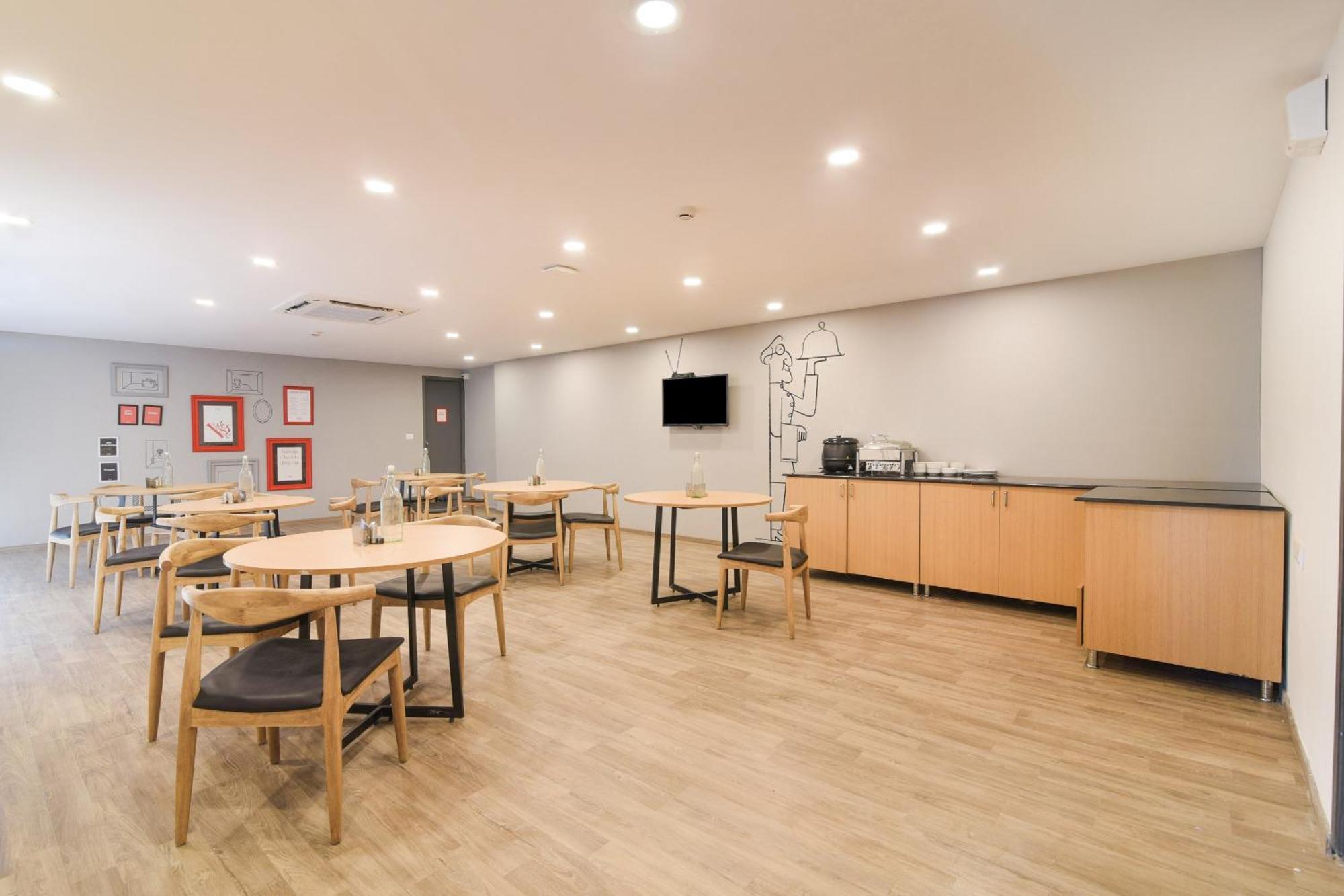 Super Townhouse Xotel チェンナイ エクステリア 写真