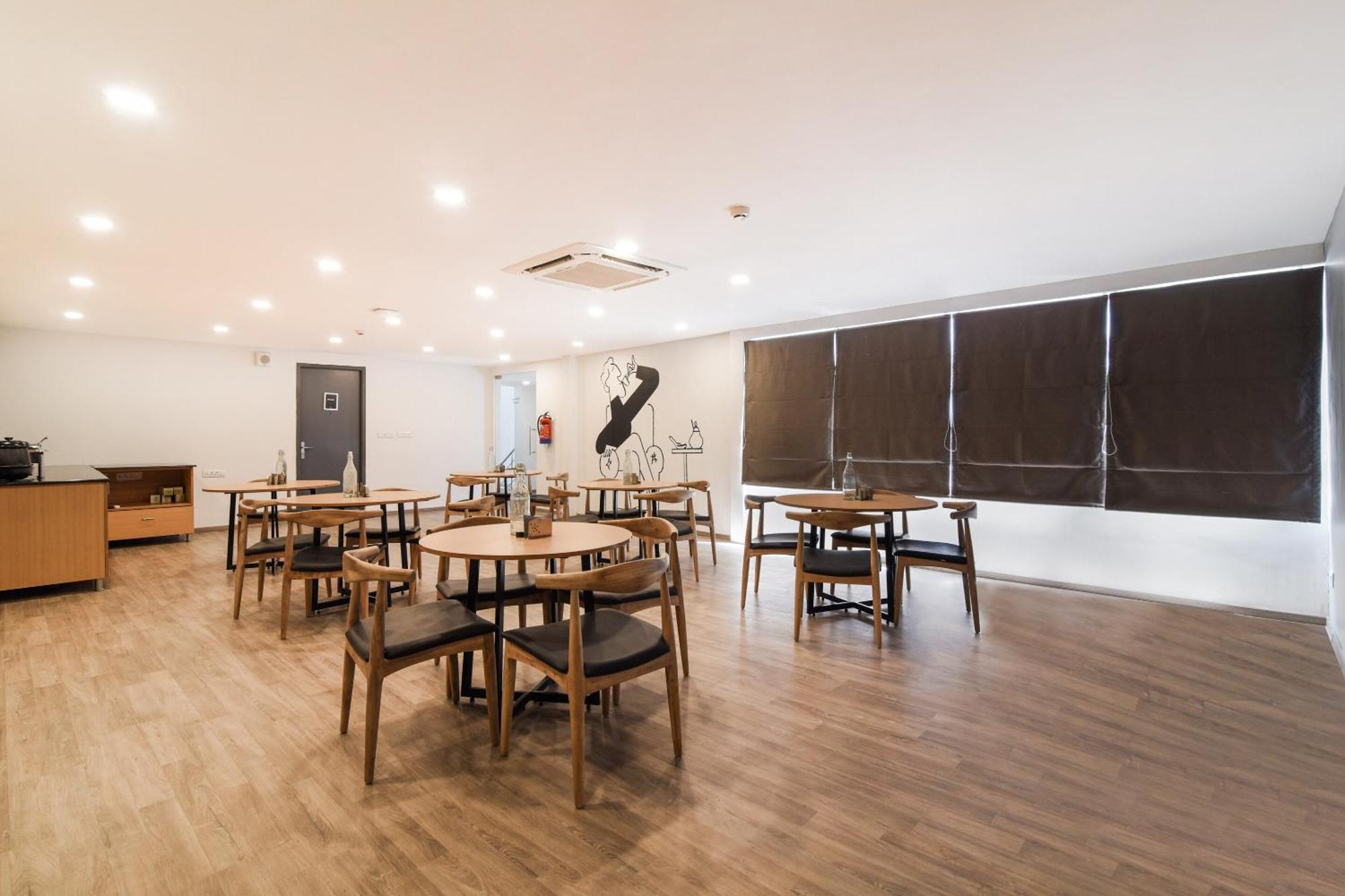 Super Townhouse Xotel チェンナイ エクステリア 写真